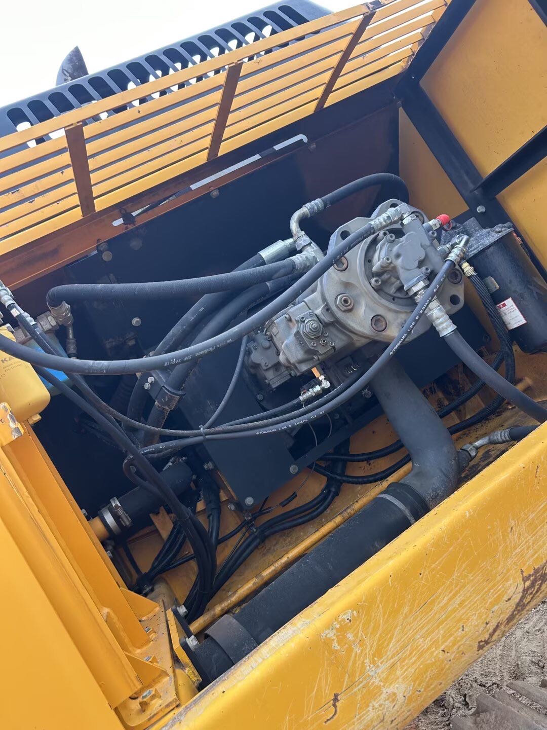 Buy Kato HD1430R Used Excavator / 9 Used Kato HD1430R Excavator 2015 Model / 9