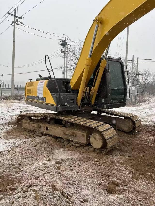 Buy Sumitomo SH200LC Used Excavator / 4 Used Sumitomo SH200LC Excavator 2019 Model / 4