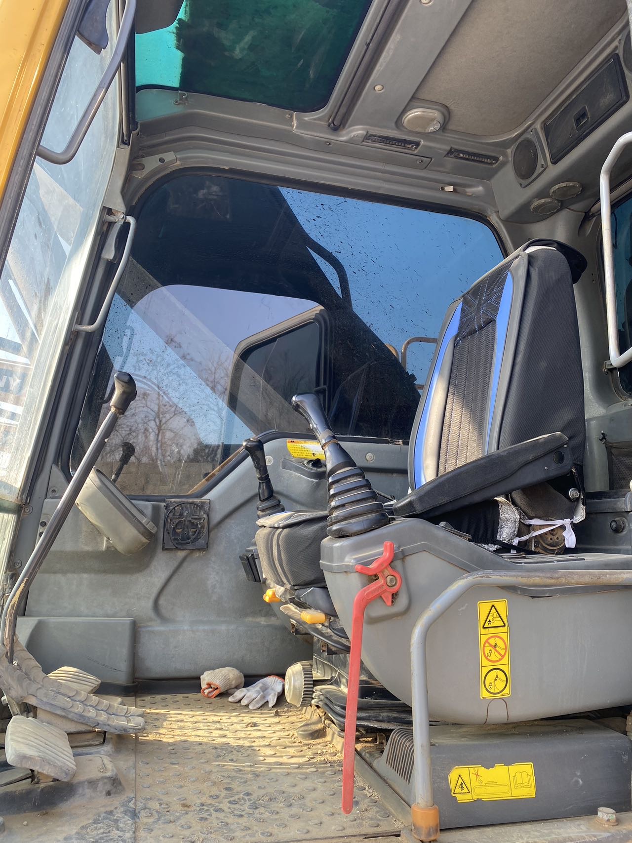 Buy Volvo EC290 Used Excavator / 9 Used Volvo EC290 Excavator 2016 Model / 9