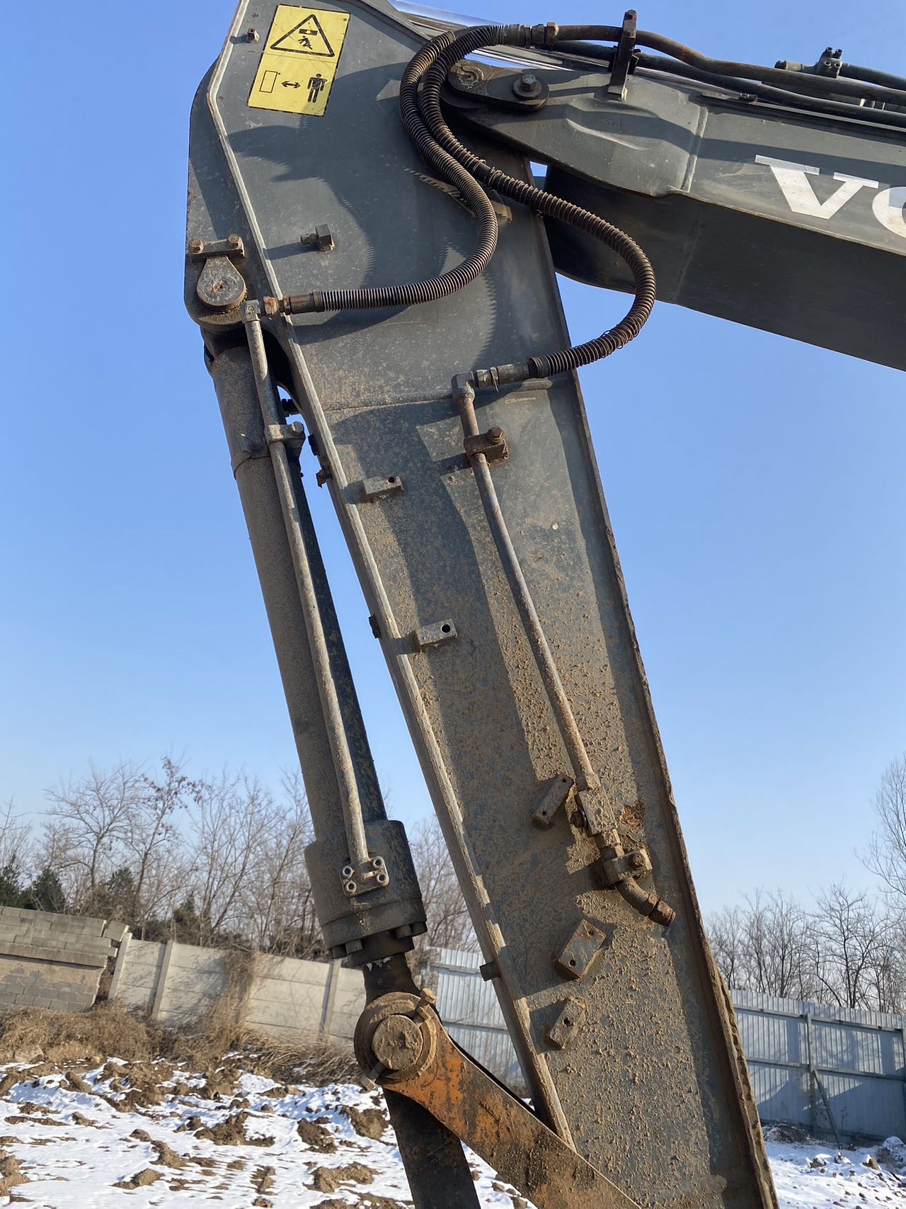 Buy Volvo EC140DL Used Excavator / 9 Used Volvo EC140DL Excavator 2016 Model / 9