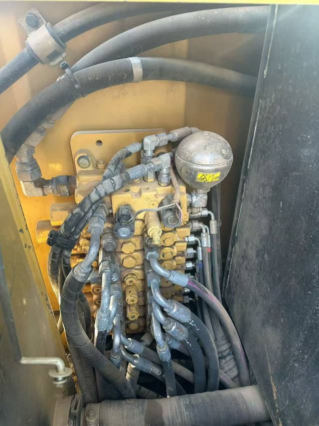 Buy Caterpillar 305B Used Excavator / 7 Used Caterpillar 305B Excavator 2020 Model / 7