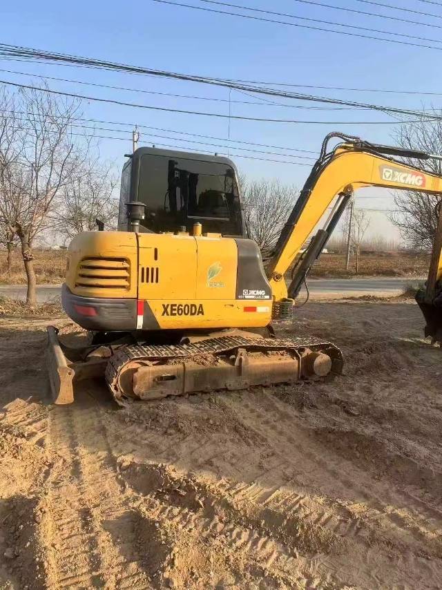 Used XCMG XE60 Excavator 2020 Model / 2