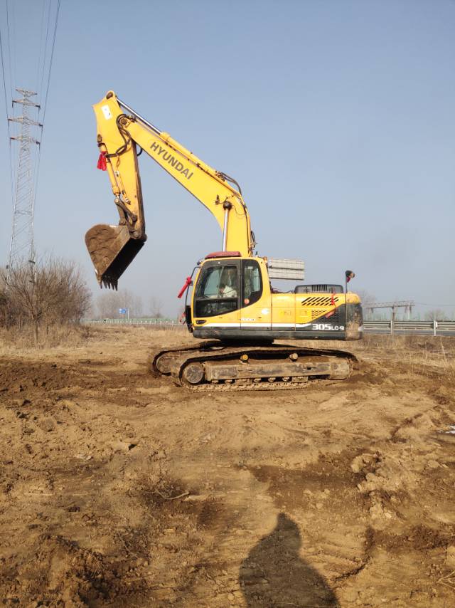 Used Hyundai 265 Excavator 2020 Model / 9