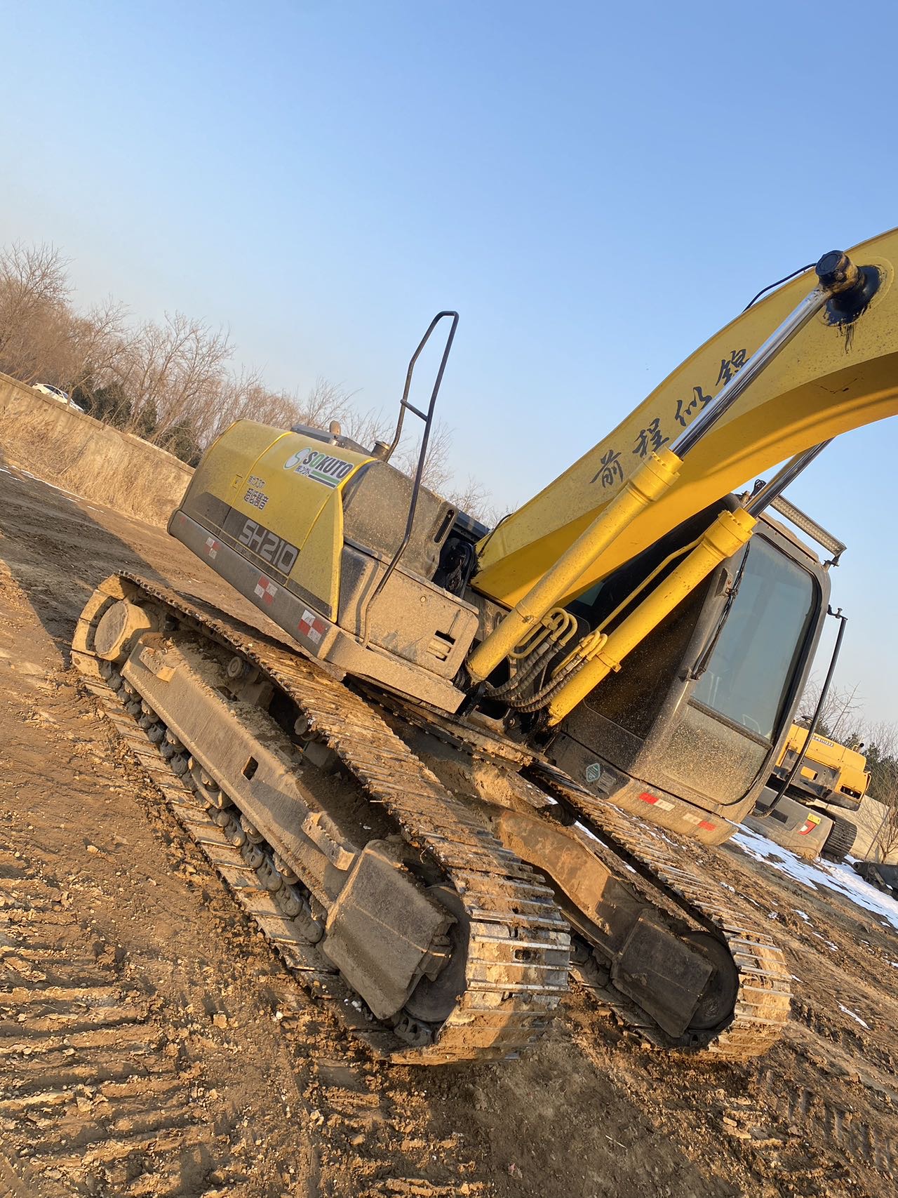 Buy Sumitomo SH210A5 Used Excavator / 7 Used Sumitomo SH210A5 Excavator 2016 Model / 7