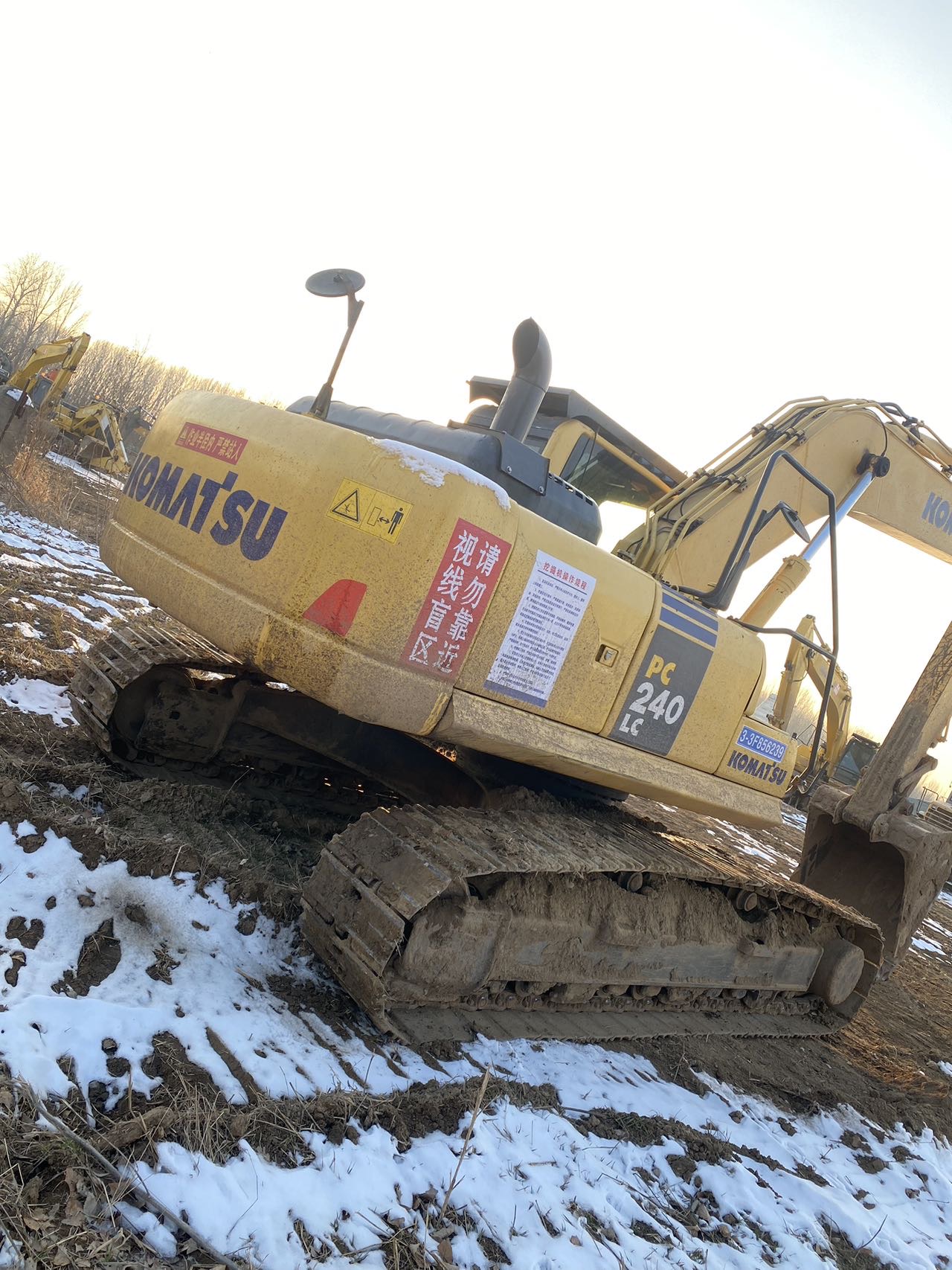Used Komatsu PC240LC-8 Excavator 2015 Model / 6