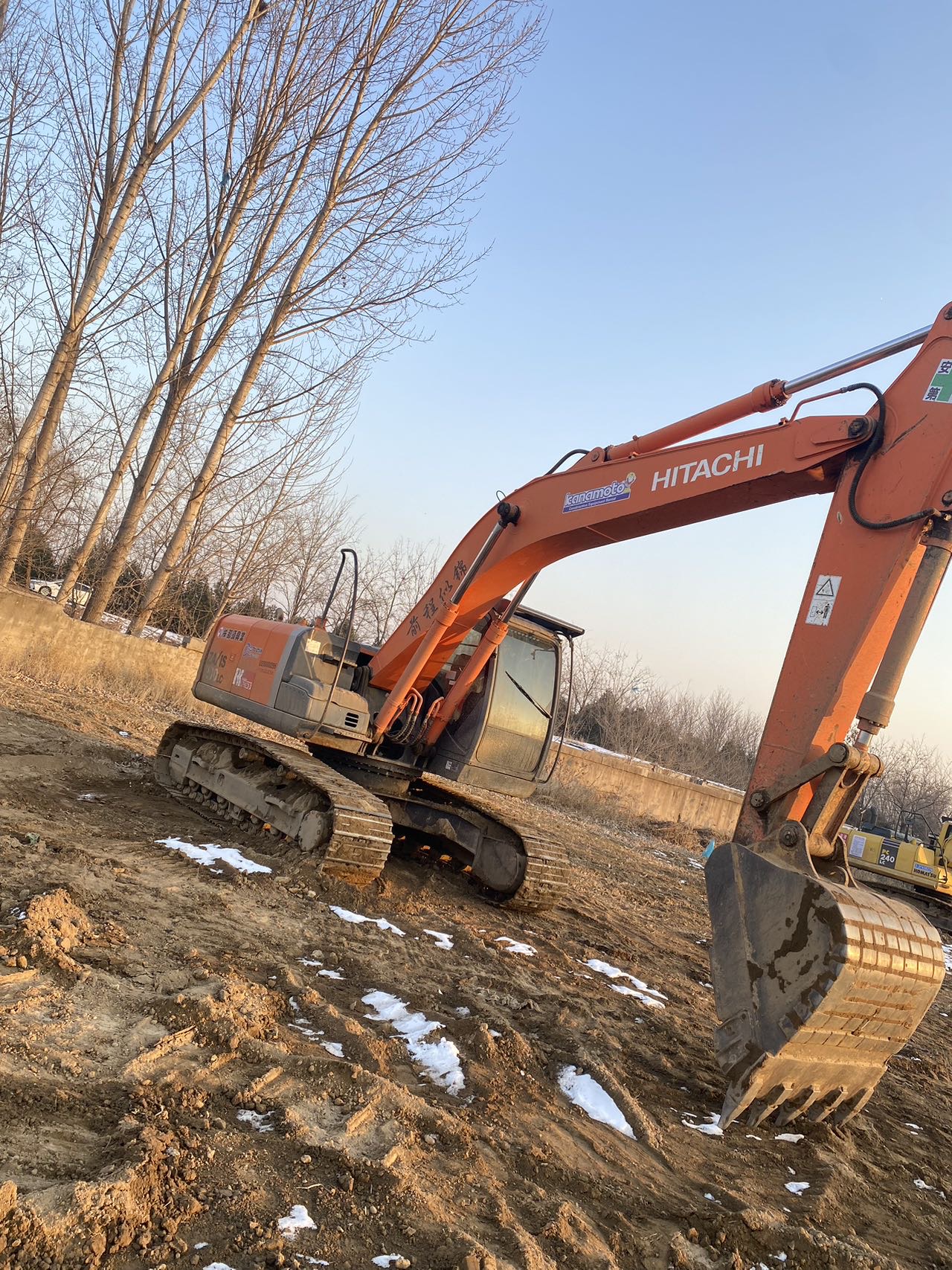 Used Hitachi ZX200LC Excavator 2014 Model / 9