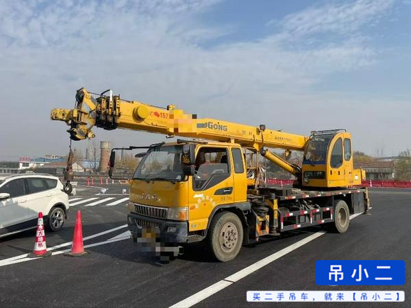 https://assets.gongji58.com/2026-03-29/gqffja1s0h1774773039.jpg?watermark/1/image/a29kbzovL2dqZ2ovd2F0ZXJtYXJrL2RjLnBuZw/gravity/South/dx/0/dy/200/wst/2/ws/1|imageView2/0/w/1024/interlace/1