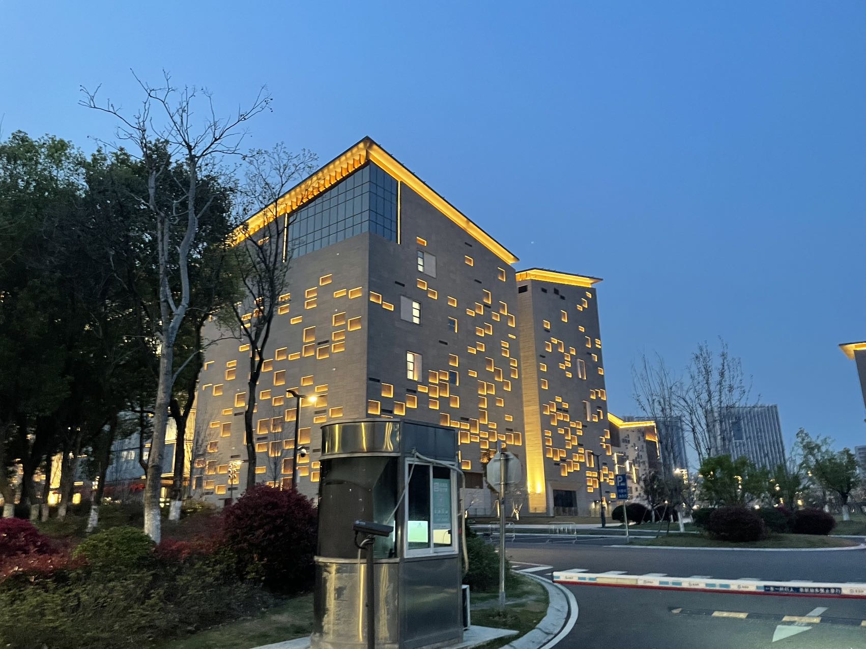 https://assets.gongji58.com/2026-03-30/2410082-t51d41zbrx1774851743.jpg?watermark/1/image/a29kbzovL2dqZ2ovd2F0ZXJtYXJrL3dqLnBuZw/gravity/South/dx/0/dy/200/wst/2/ws/1|imageView2/0/w/1024/interlace/1
