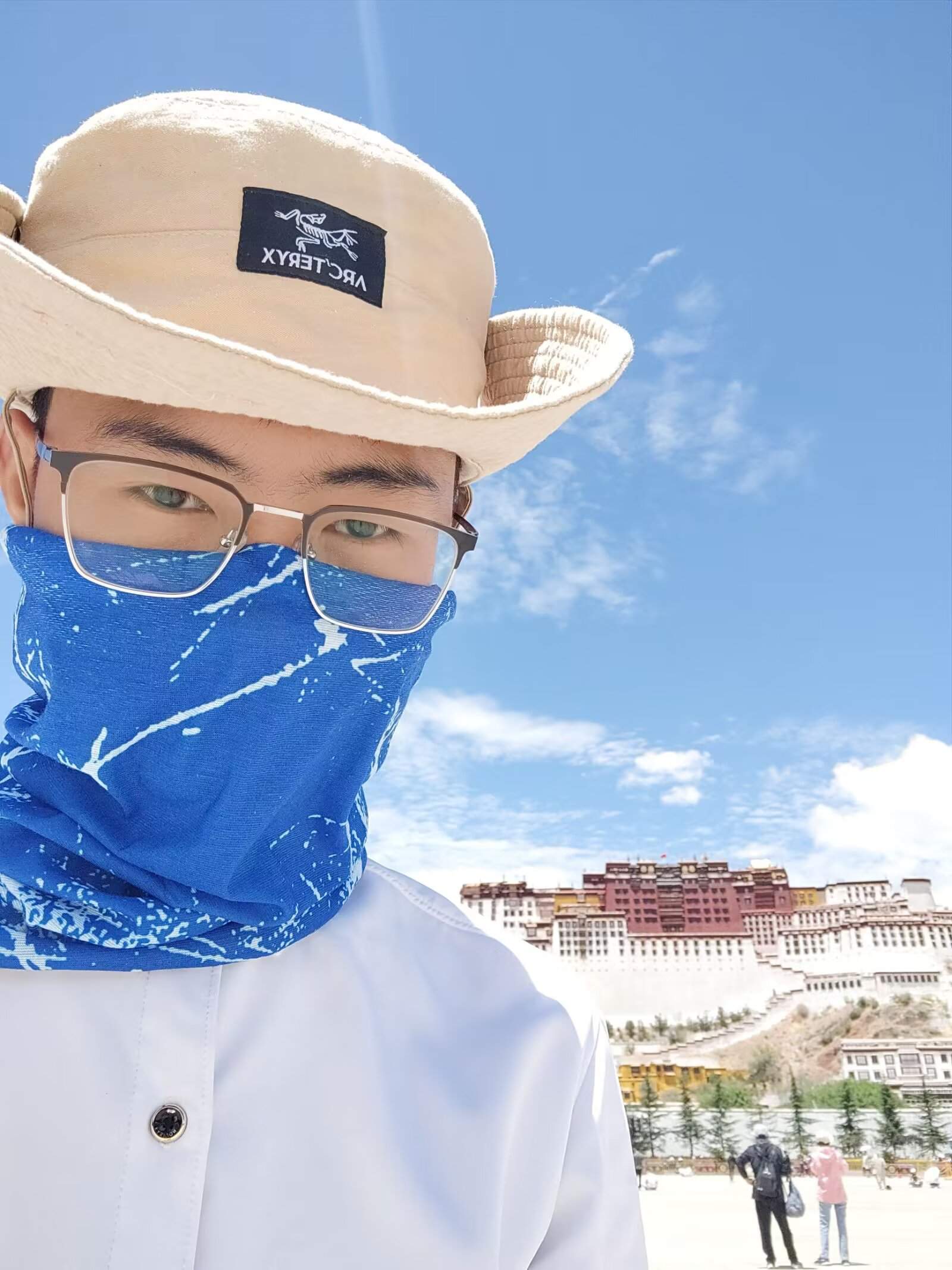 https://assets.gongji58.com/2026-04-30/fim9escem01777545744.jpg!medium