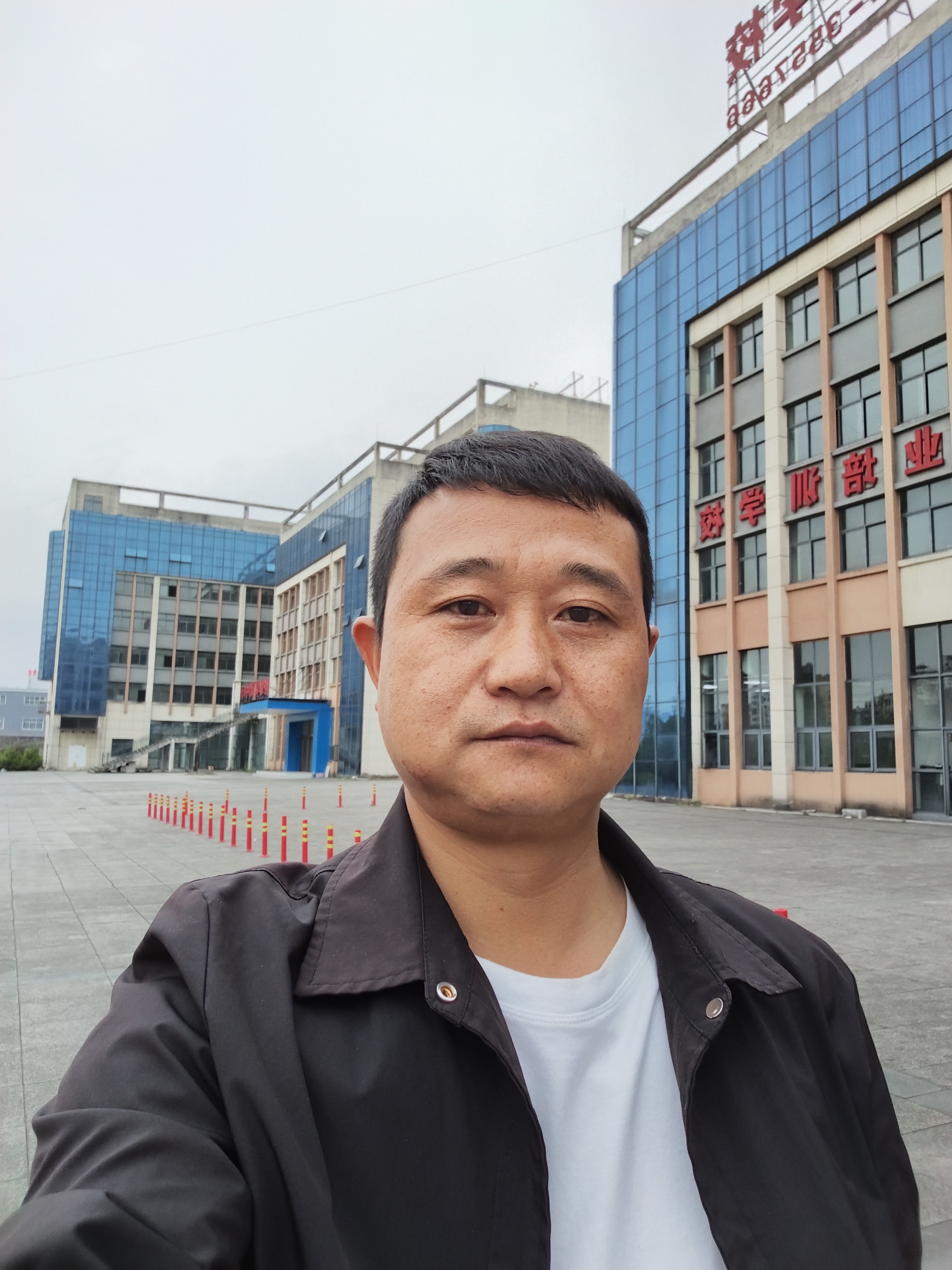 https://assets.gongji58.com/2026-05-08/2467473-gkobl8xlt11778252000.jpg