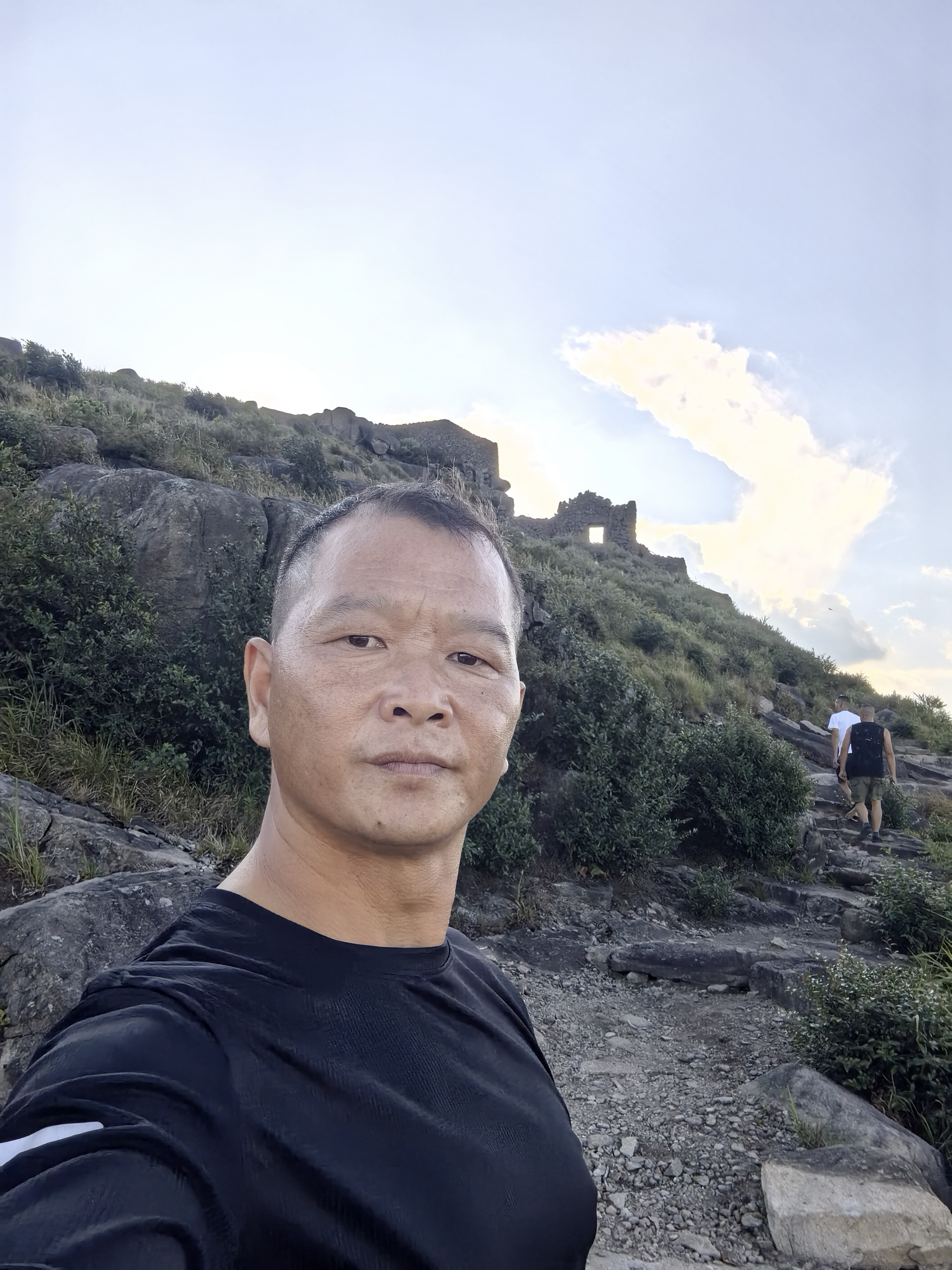 https://assets.gongji58.com/2026-05-18/2394270-4e1r7ukmlk1779063124.jpg