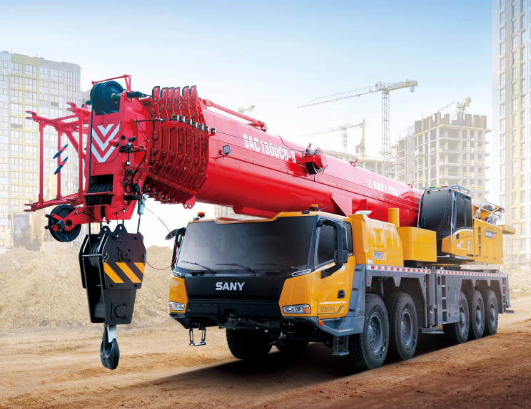 三一SAC1300C8-8汽车吊性能参数吊臂计算吊车工况表