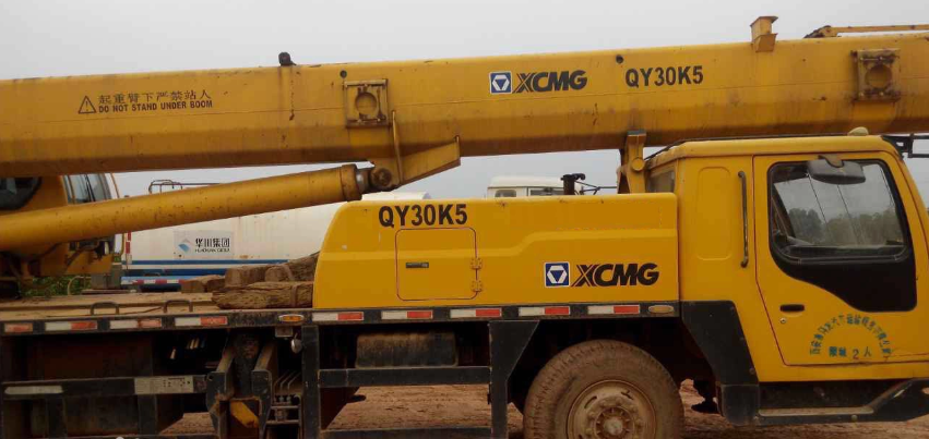 徐工QY35K5汽车吊性能参数吊臂计算吊车工况表