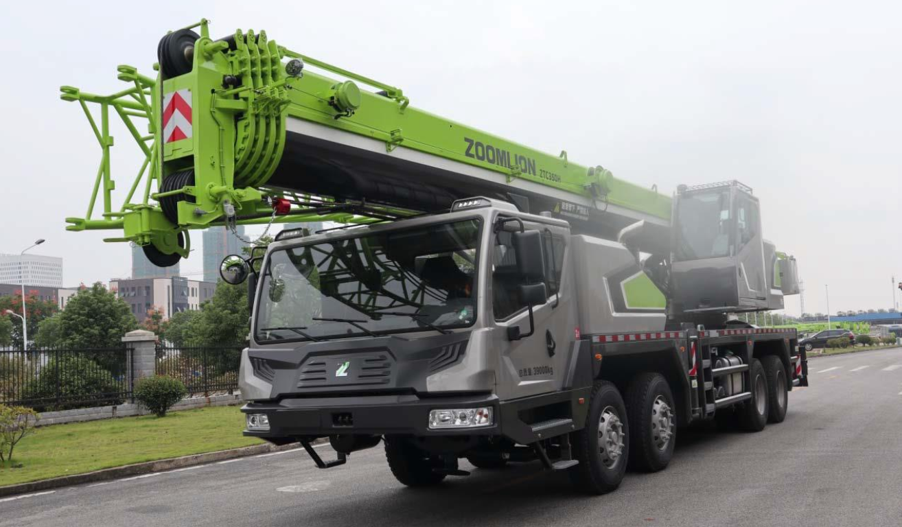 中联ZTC350H552汽车吊性能参数吊臂计算吊车工况表