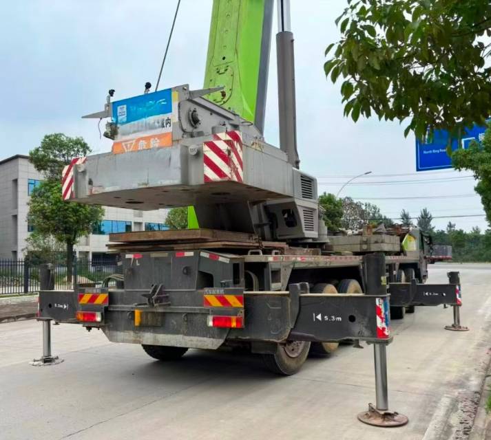 吊小二