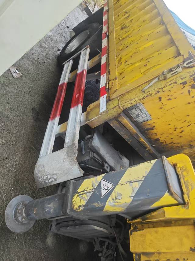 吊小二