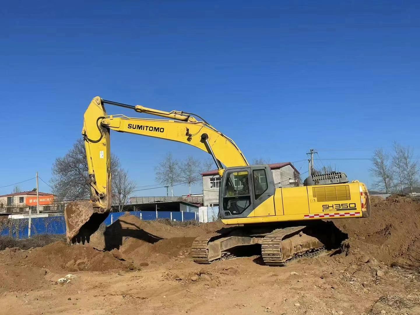 Buy Sumitomo NS-35 Used Excavator / 1