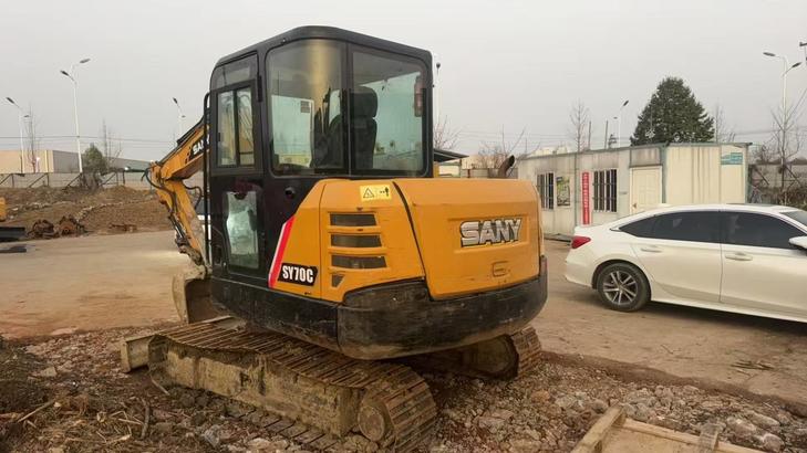 Buy Sany SY55 Used Excavator / 1