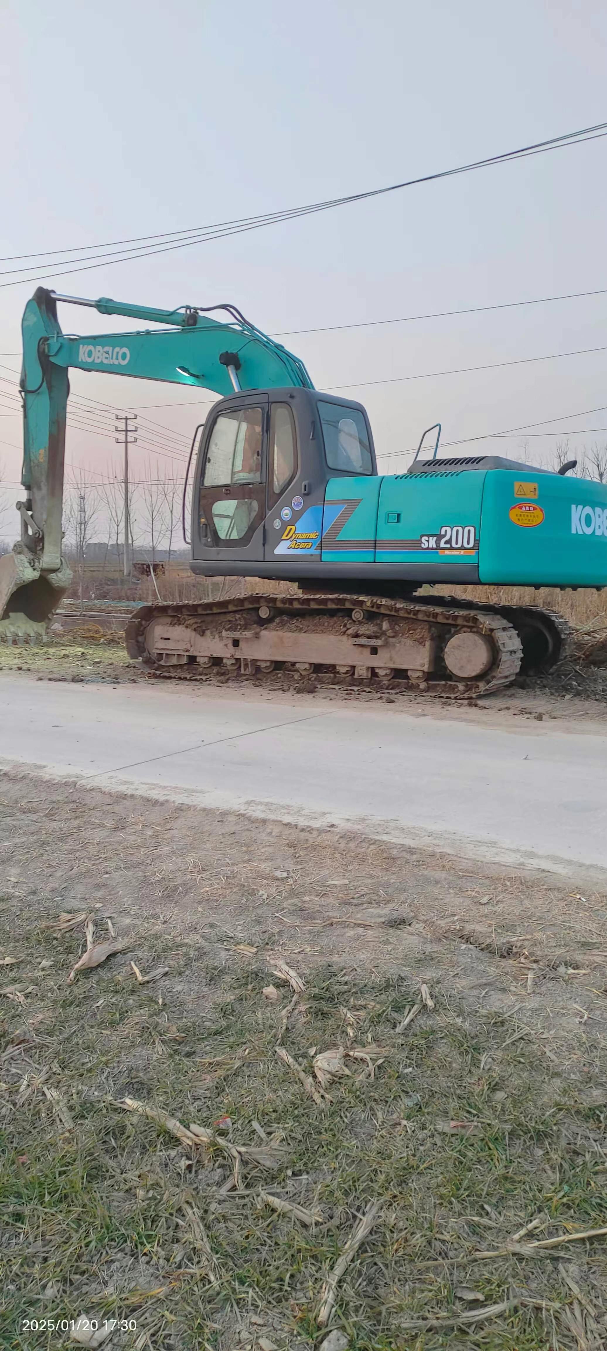 Buy Kobelco SK200-10 Used Excavator / 3 Used Kobelco SK200-10 Excavator 2016 Model / 3