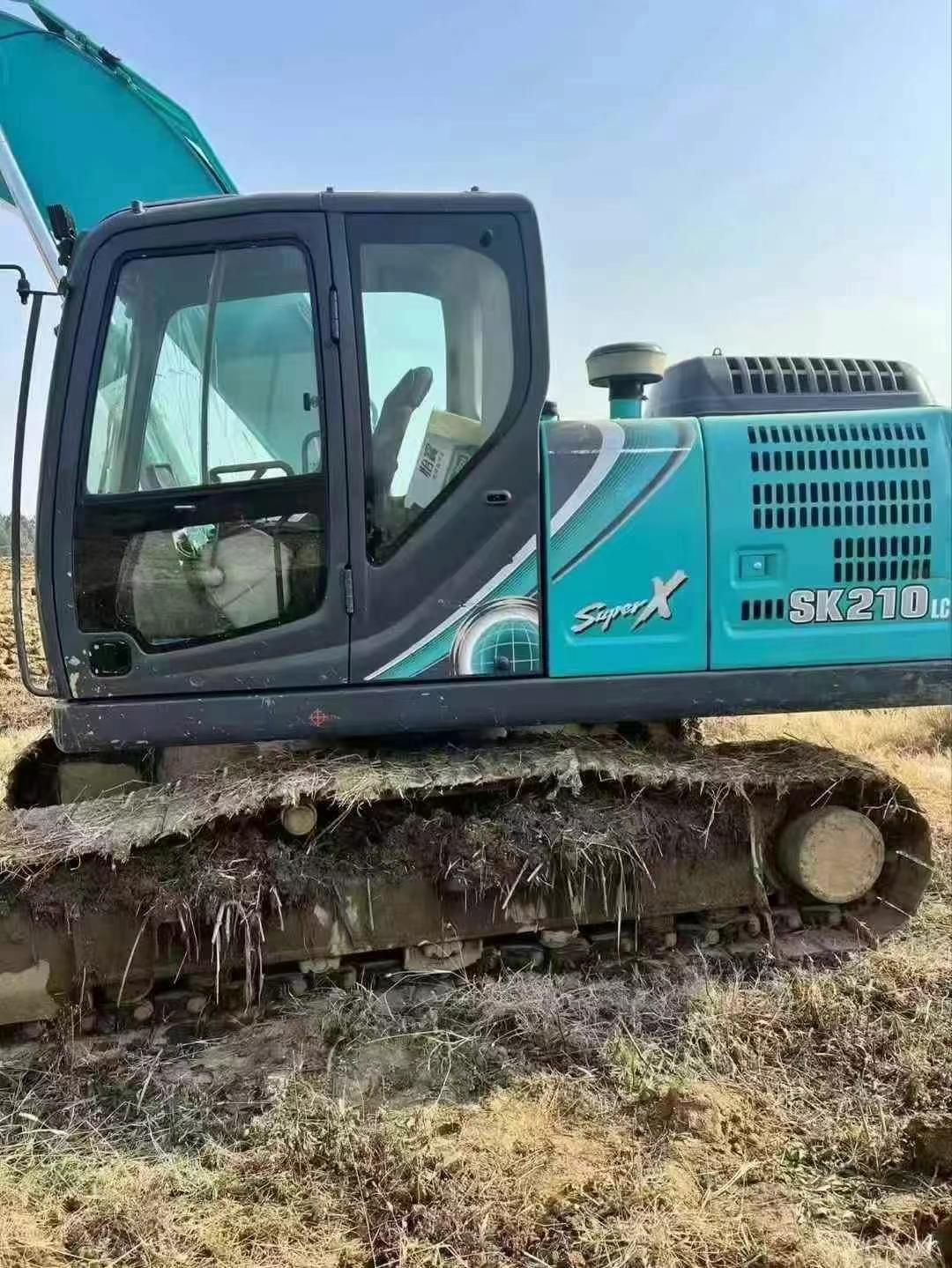 Buy Kobelco SK200 Used Excavator / 1