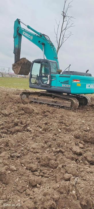Buy Kobelco SK2008 Used Excavator / 1