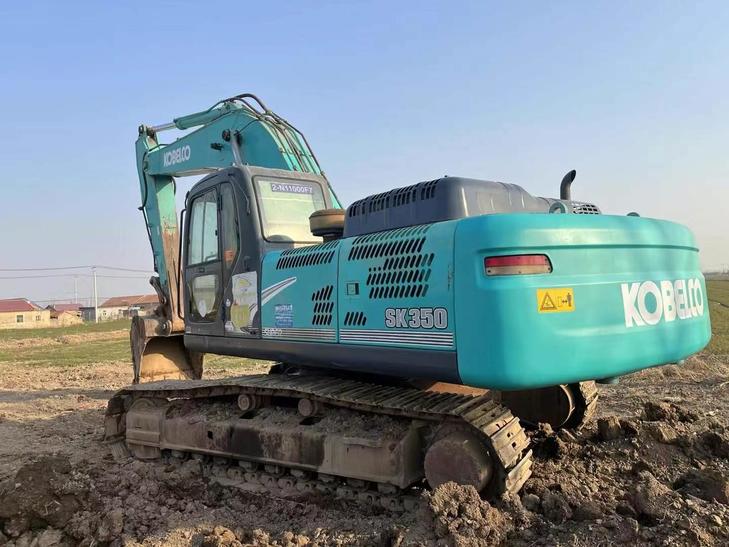 Buy Kobelco SK350LC SuperX Used Excavator / 1