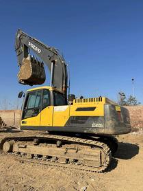 Buy Volvo EC300D Used Excavator / 9 Used Volvo EC300D Excavator 2016 Model / 9