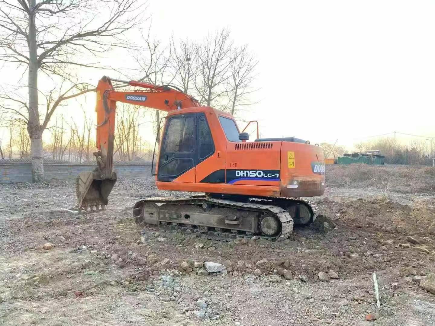 Buy Doosan DH150-7 Used Excavator / 3 Used Doosan DH150-7 Excavator 2016 Model / 3