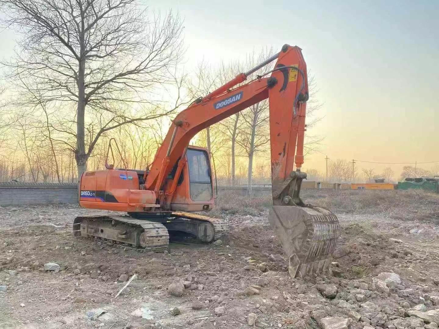 Buy Doosan DH150-7 Used Excavator / 2 Used Doosan DH150-7 Excavator 2016 Model / 2