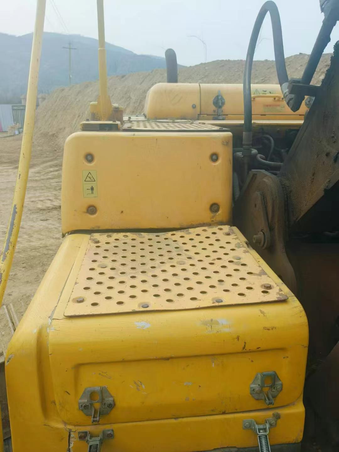 Buy Volvo EW210C Used Excavator / 7 Used Volvo EW210C Excavator 2016 Model / 7