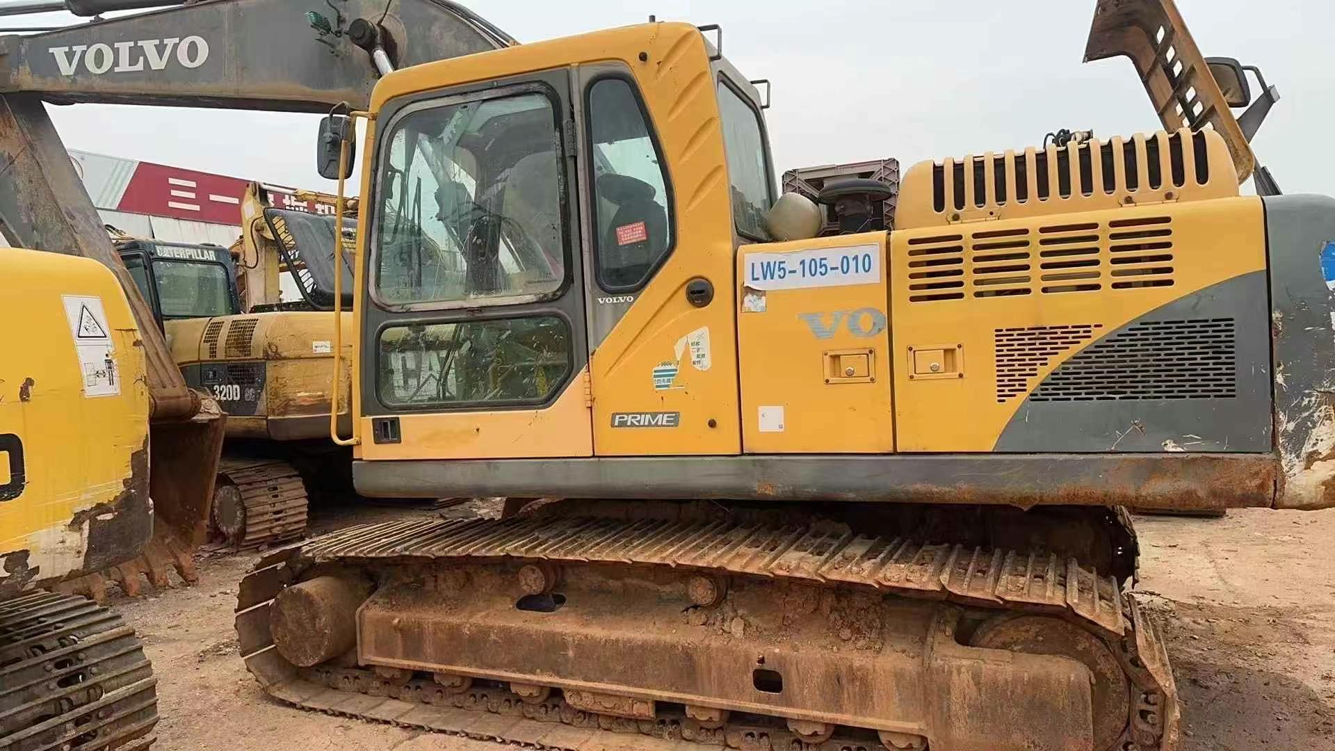 Buy Volvo EC200 Used Excavator / 3 Used Volvo EC200 Excavator 2014 Model / 3