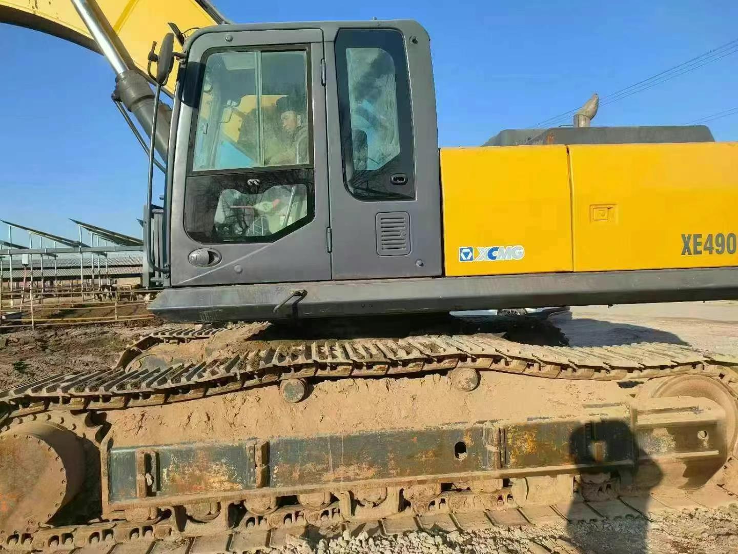 Buy XCMG XE470 Used Excavator / 1