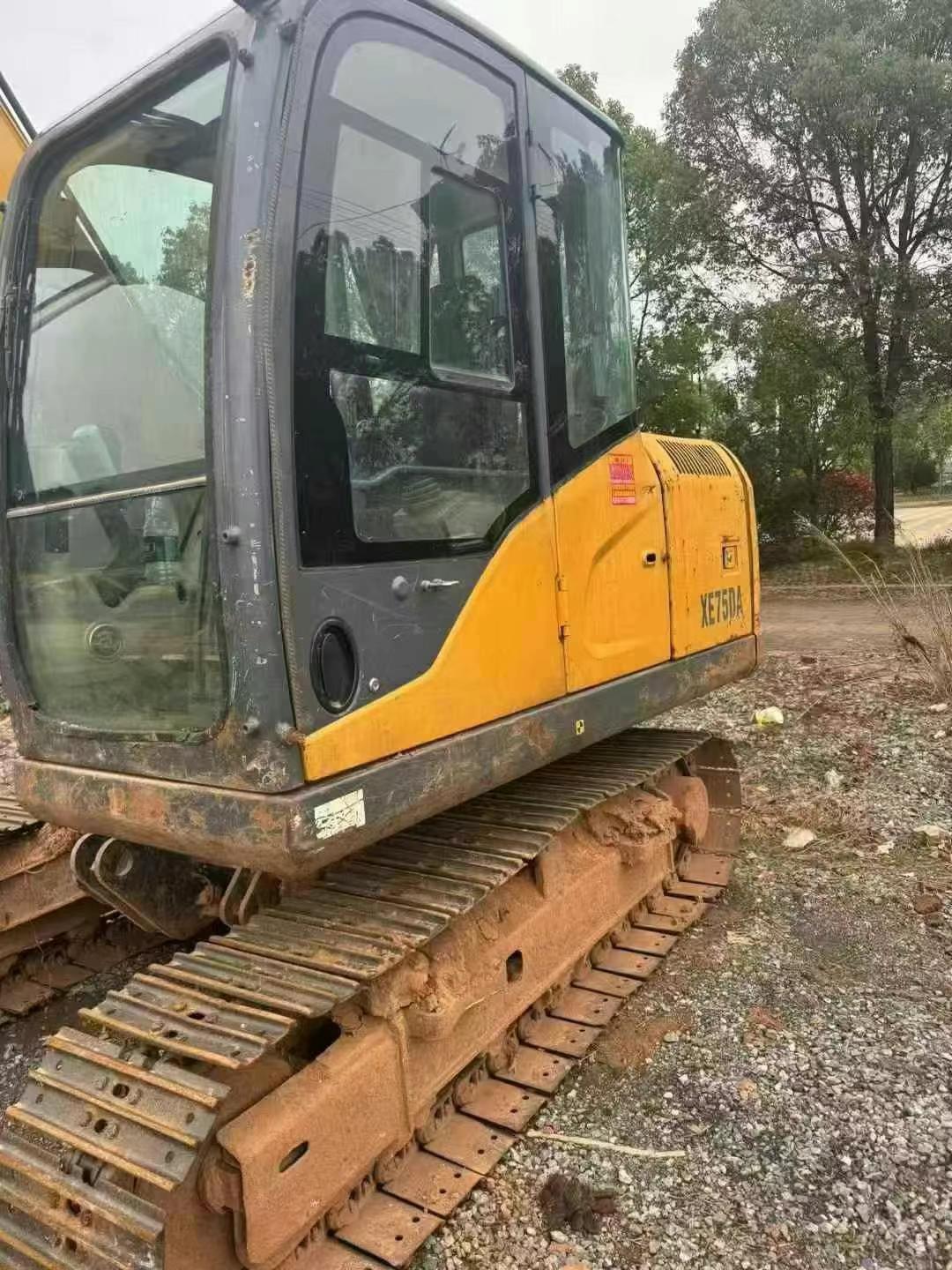 Buy XCMG XE75DA Used Excavator / 3 Used XCMG XE75DA Excavator 2019 Model / 3