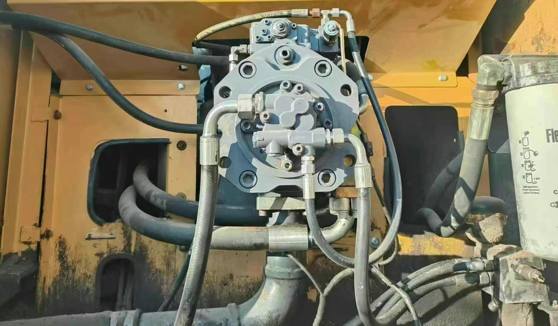 Buy XCMG XE470 Used Excavator / 8 Used XCMG XE470 Excavator 2017 Model / 8