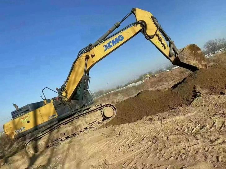Buy XCMG XE18 Used Excavator / 1