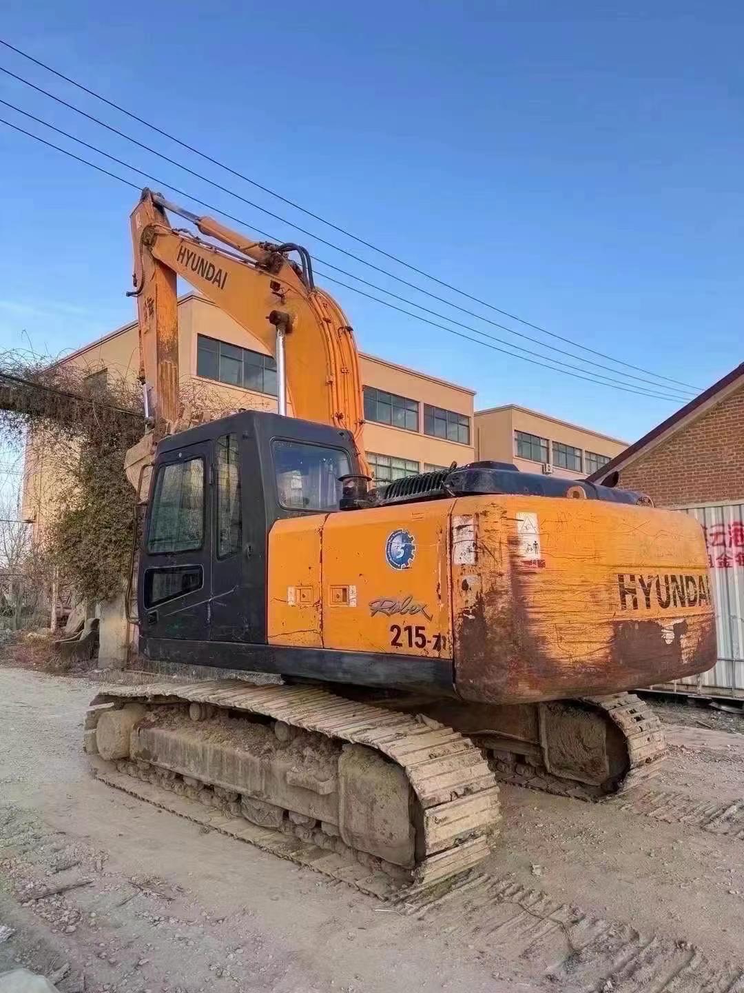 Buy Hyundai R215-7 Used Excavator / 3 Used Hyundai R215-7 Excavator 2011 Model / 3