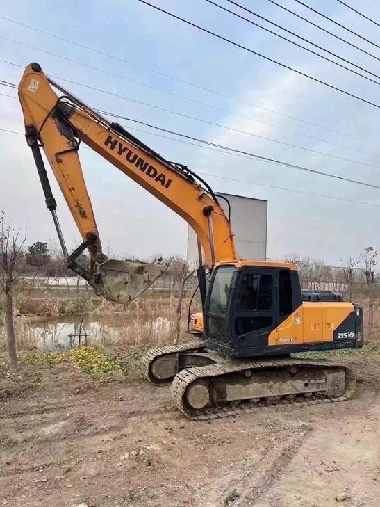 Buy Hyundai R215VS Used Excavator / 1