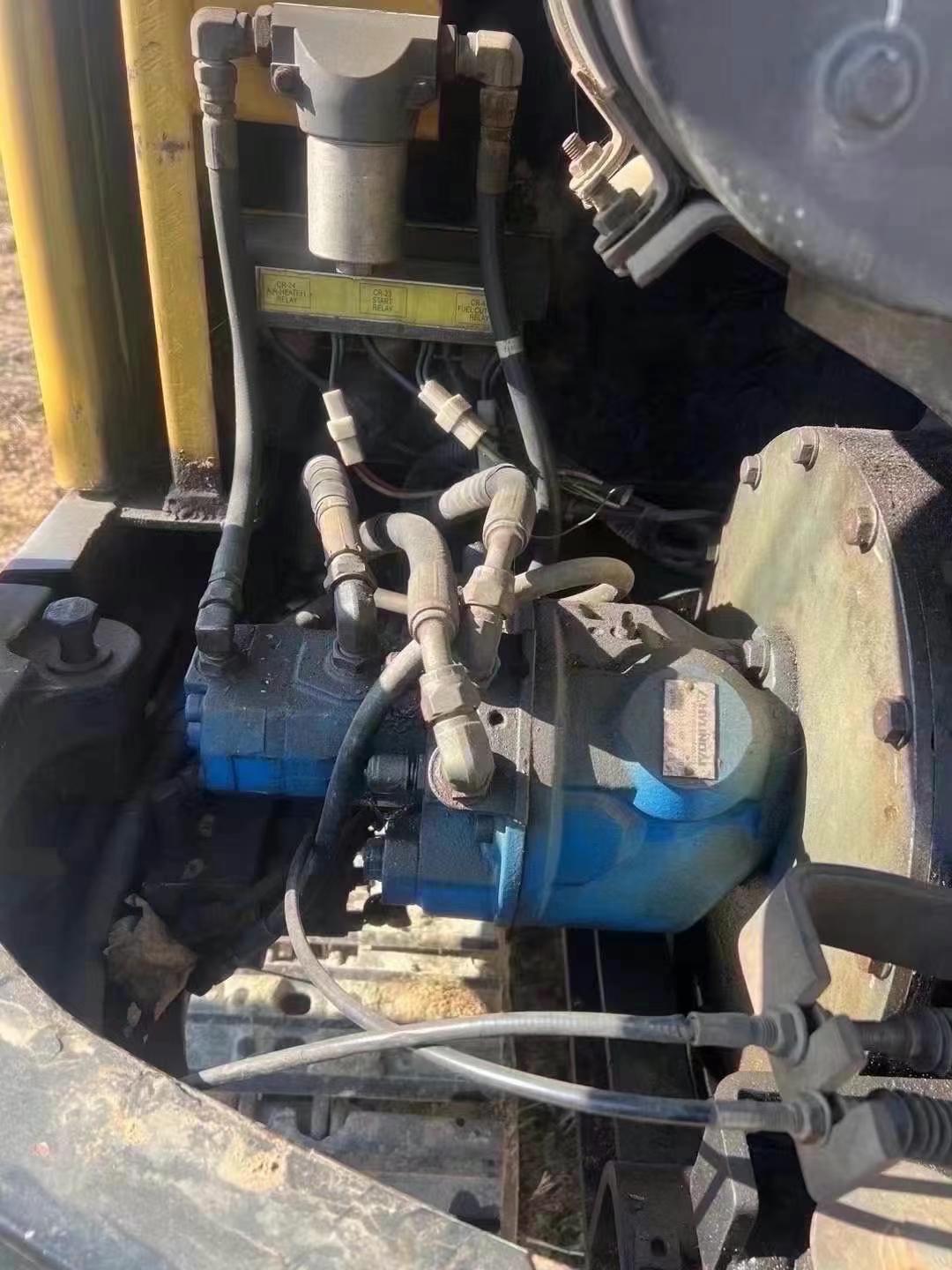 Buy Hyundai HX60 Used Excavator / 6 Used Hyundai HX60 Excavator 2016 Model / 6