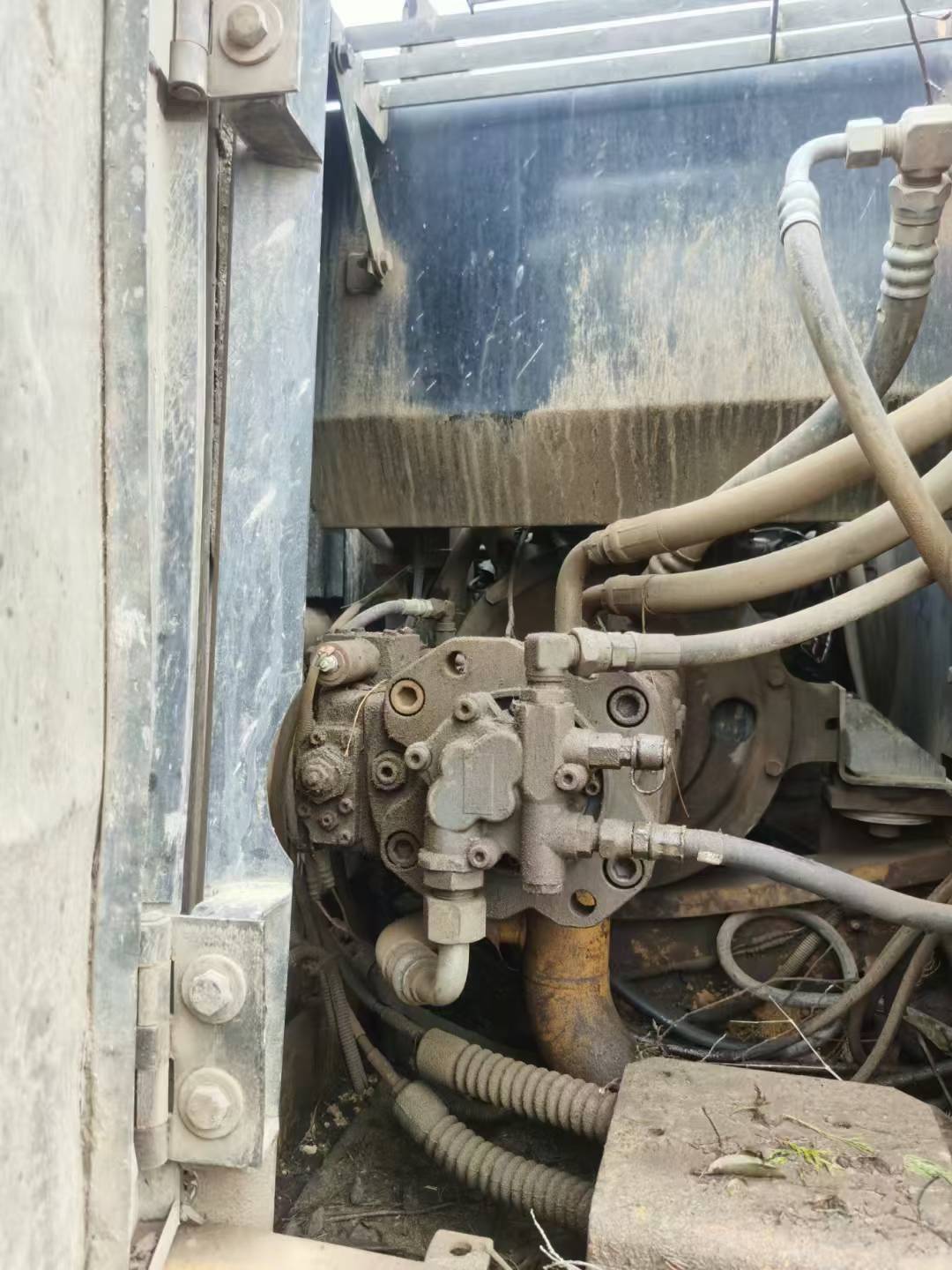 Buy Kato HD513MRV Used Excavator / 4 Used Kato HD513MRV Excavator 2016 Model / 4