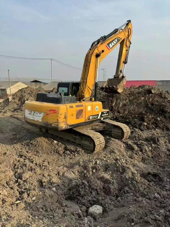 Buy Sany SY205H Used Excavator / 1