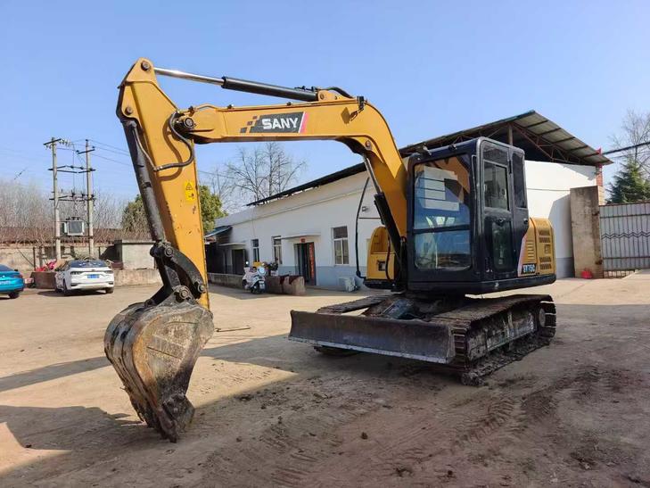 Buy Sany SY75 Used Excavator / 1