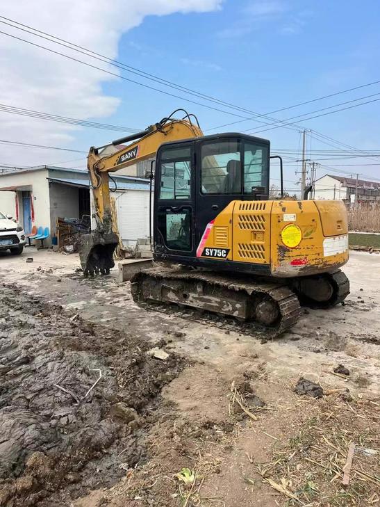 Buy Sany SY75 Used Excavator / 1