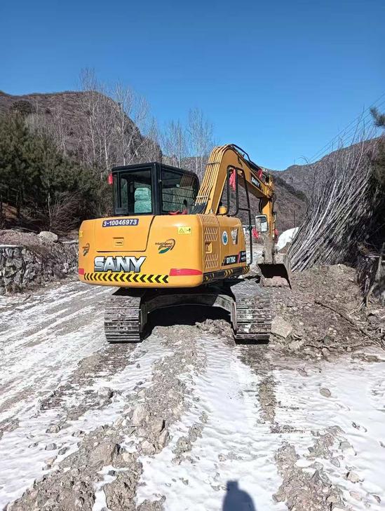 Buy Sany SY75 Used Excavator / 1