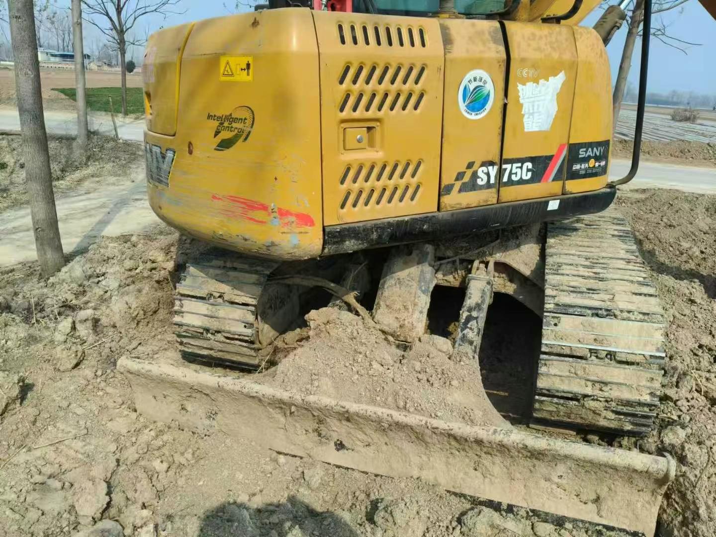 Buy Sany SY75 Used Excavator / 1
