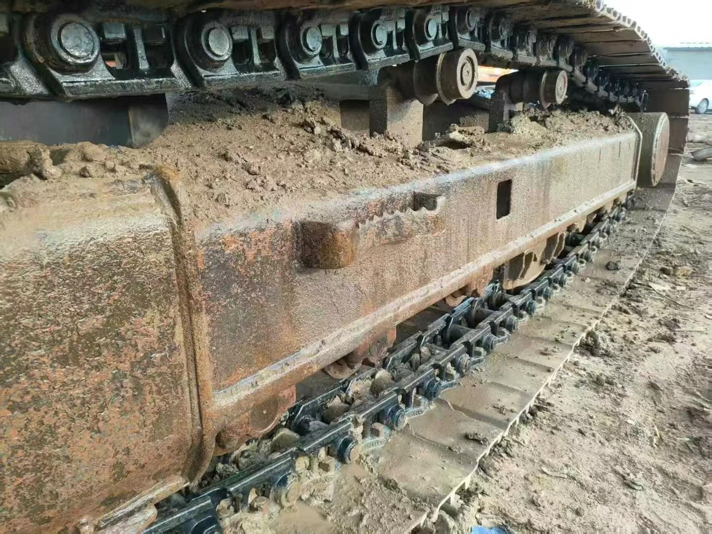 Buy Sumitomo SH200A3 Used Excavator / 9 Used Sumitomo SH200A3 Excavator 2016 Model / 9