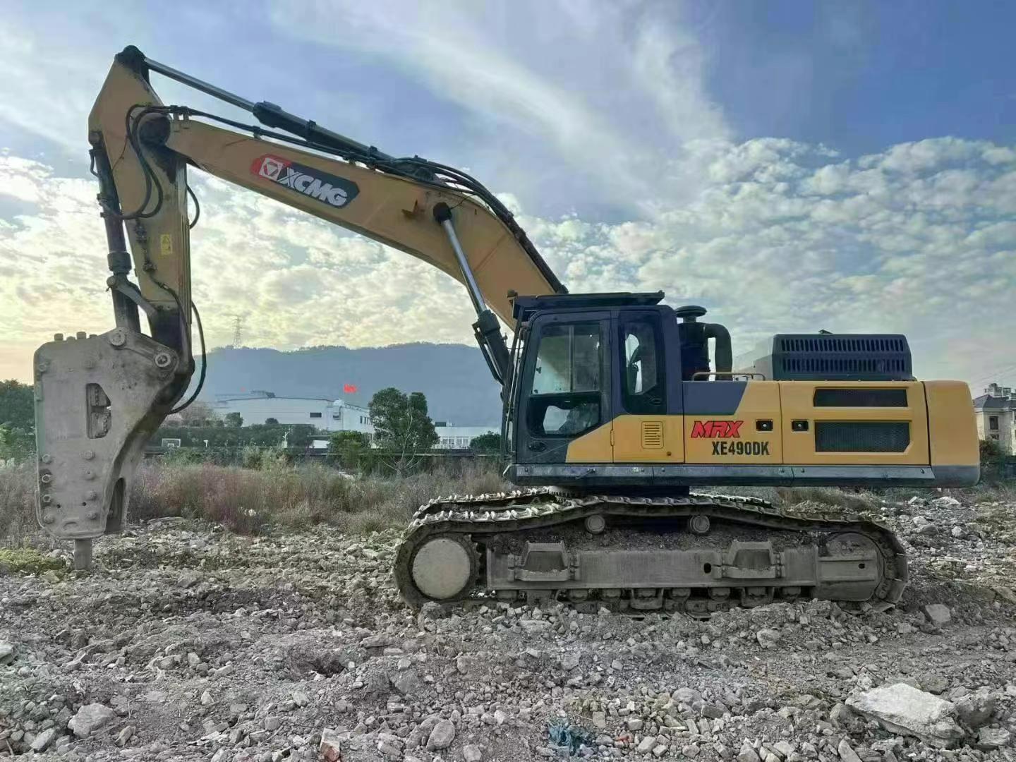 Buy XCMG XE490DK Used Excavator / 1