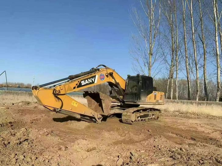 Buy Sany SY205C Used Excavator / 1