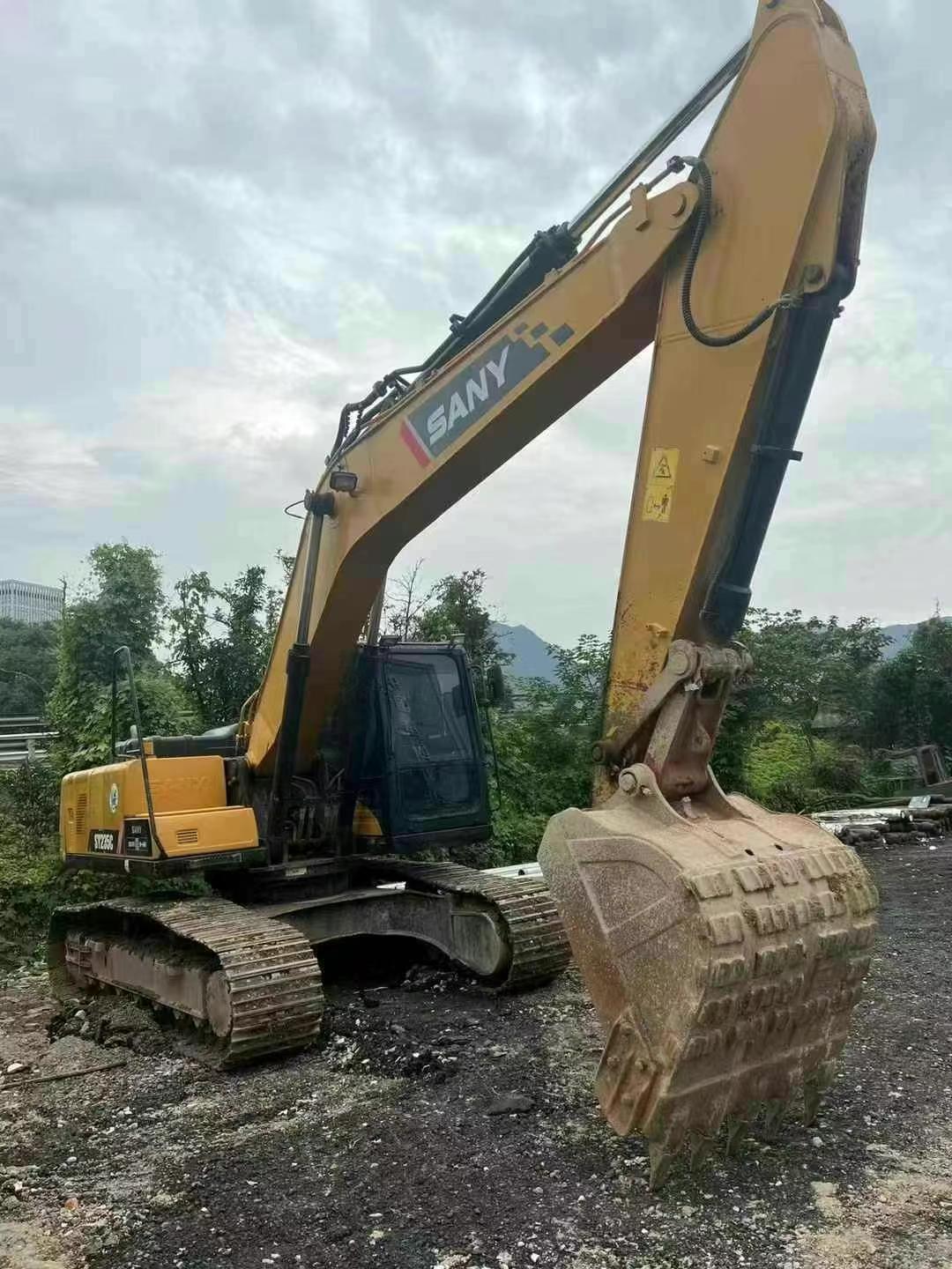 Used Sany SY205H Excavator 2020 Model / 4