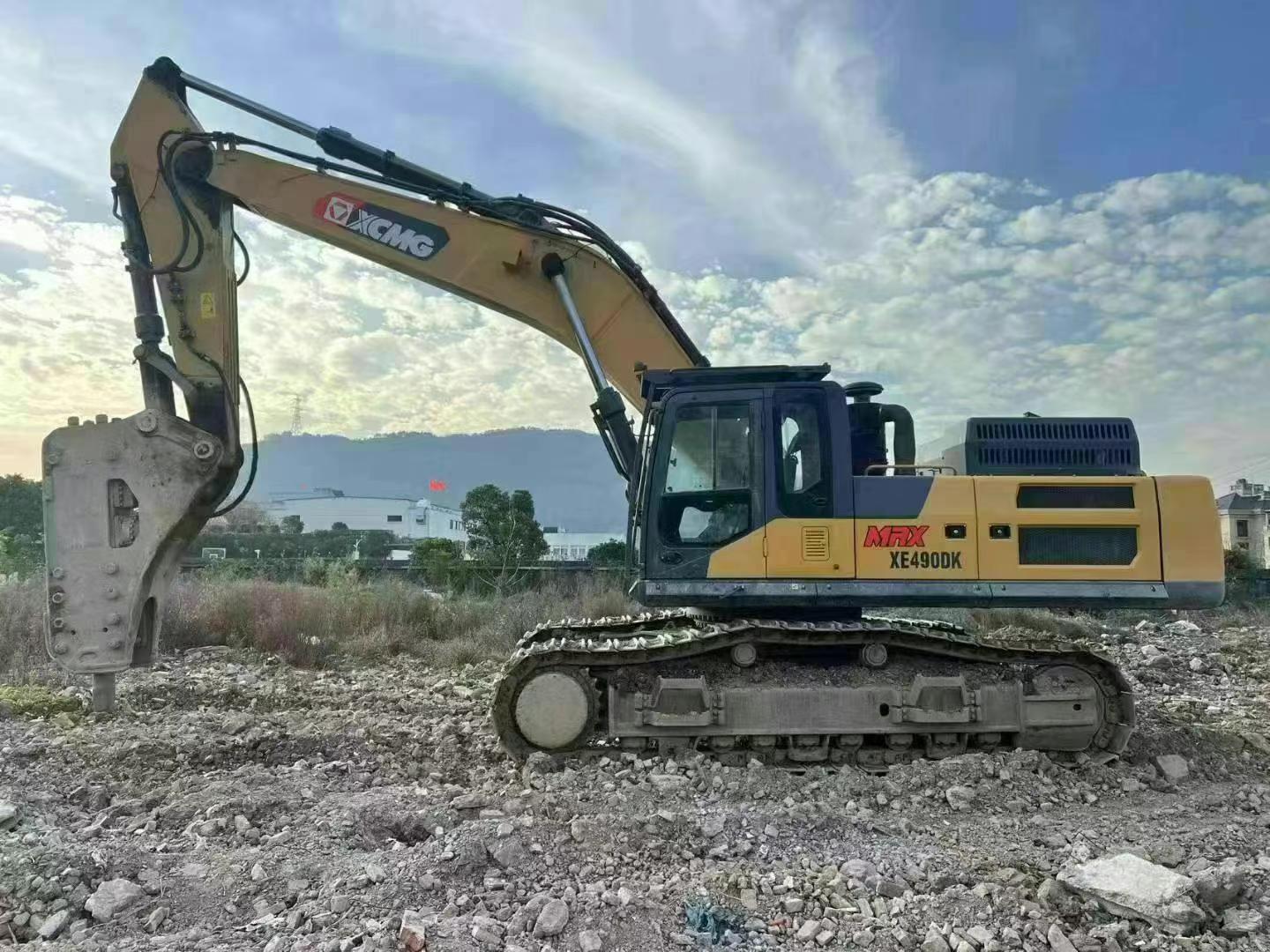 Buy XCMG XE490DK Used Excavator / 1