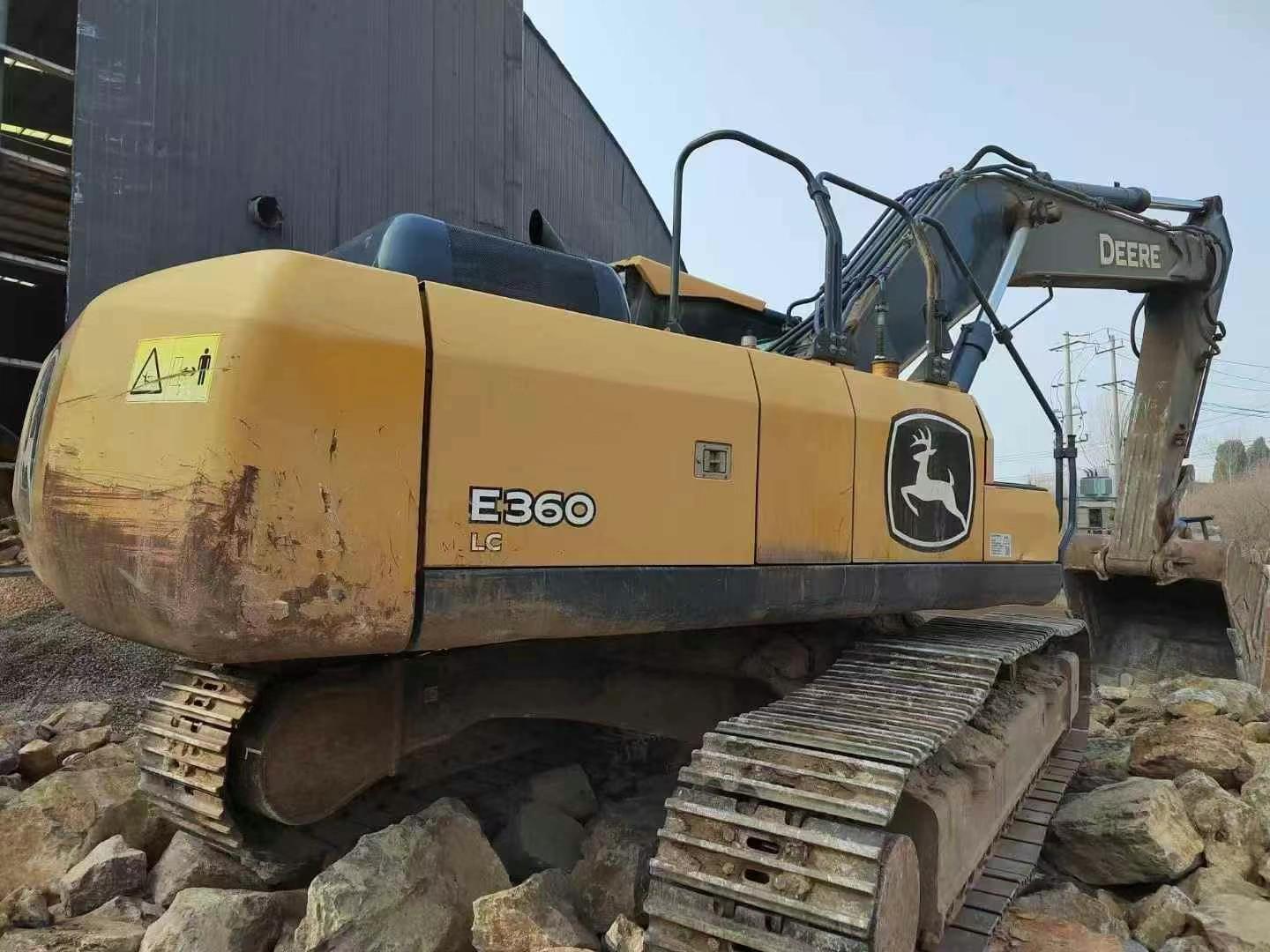 Buy JohnDeere E60 Used Excavator / 4 Used JohnDeere E60 Excavator 2016 Model / 4